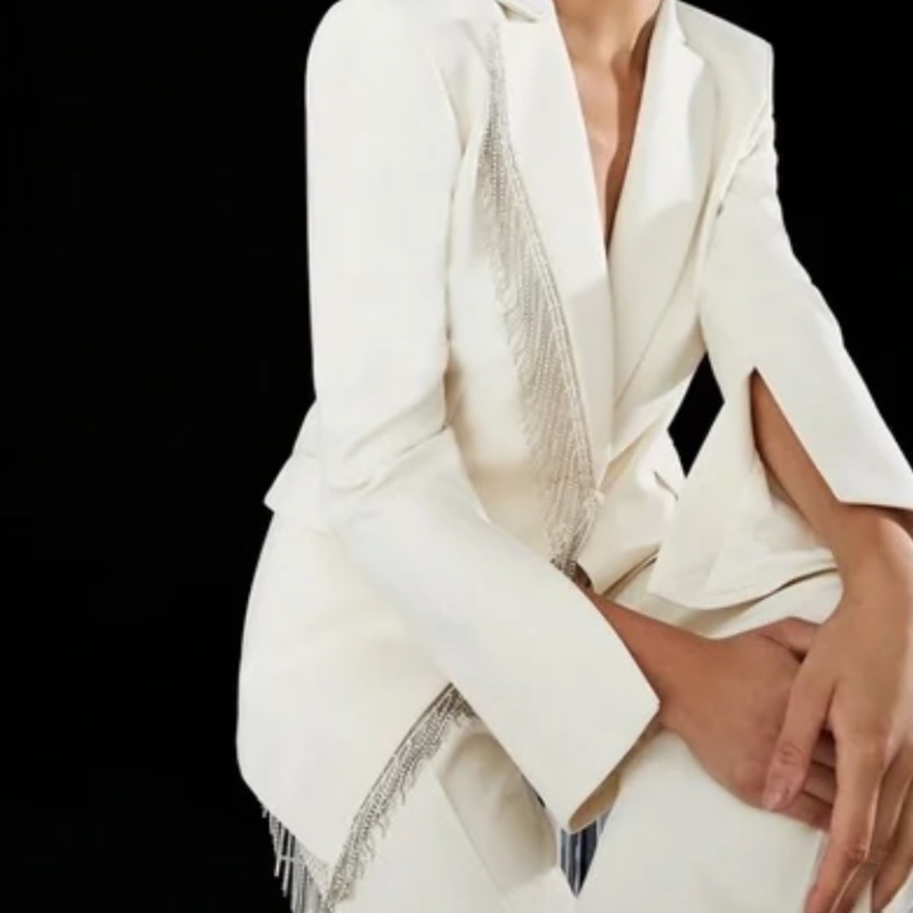 Elegant Cream Crystal Fringe Blazer & Straight-Leg Trouser Suit – Size 6